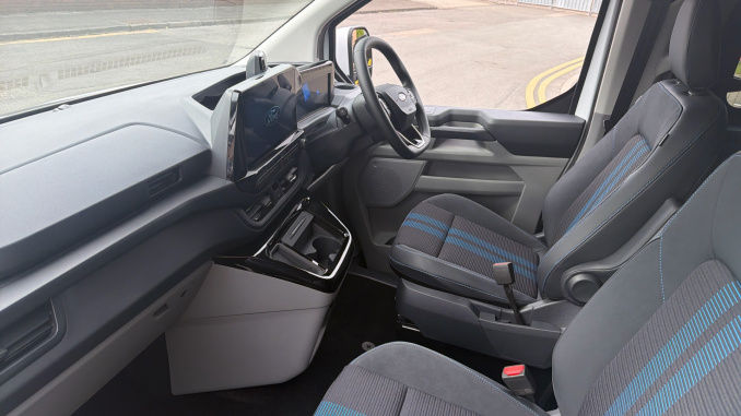 Ford Transit Custom 320 L1 Petrol Fwd 2.5 PHEV 232ps H1 Van Sport Auto - Image 13